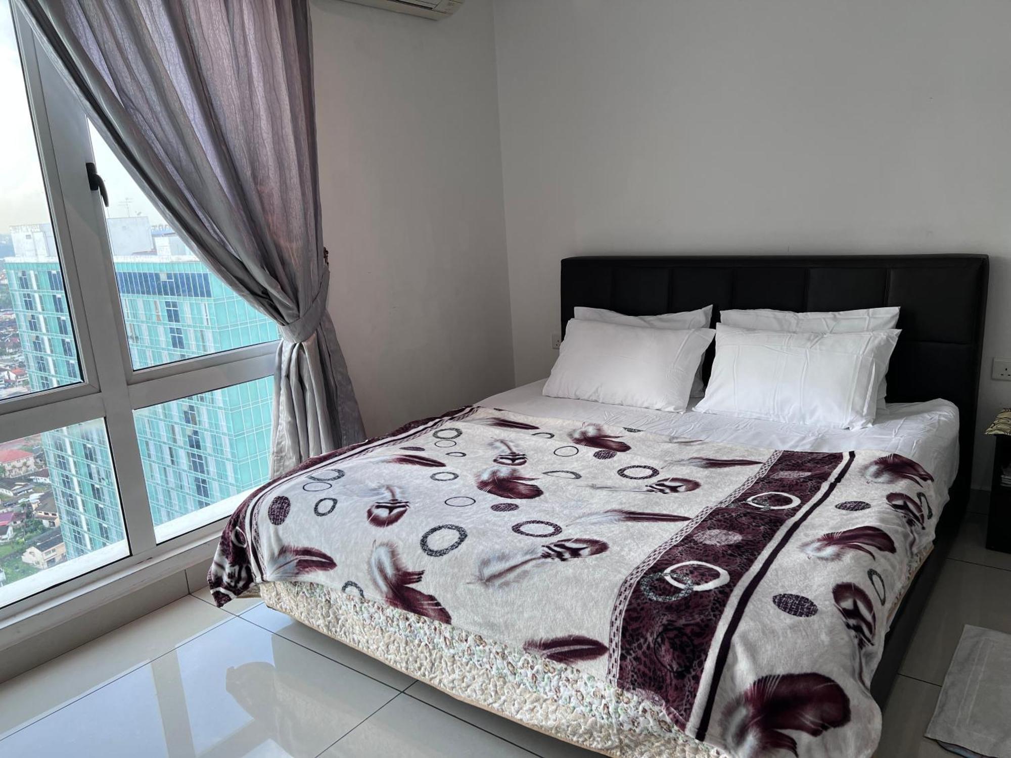 Pangsapuri In Ksl , 2 Bdrm 2 Bthrm Wifi 4 Pax *